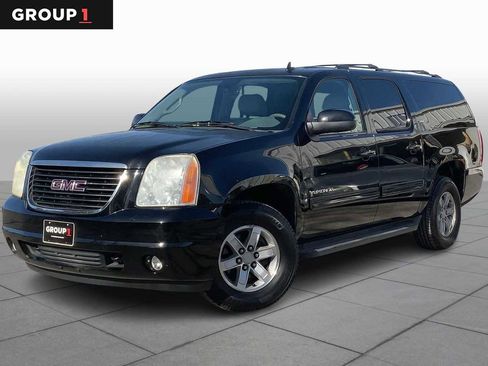 Used 2013 GMC Yukon XL SLT image 1