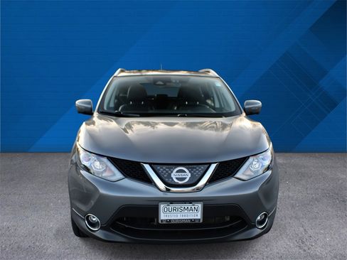 Used 2018 Nissan Rogue Sport SL w/ SL Premium Package image 4