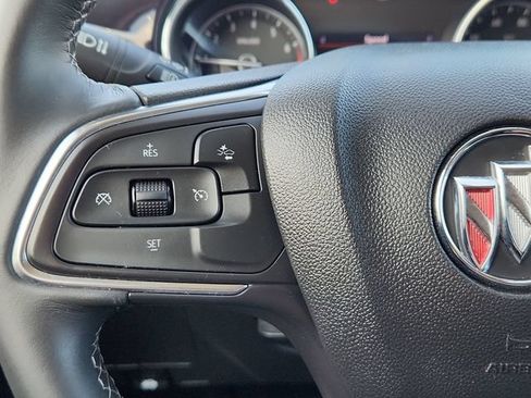 Used 2022 Buick Encore GX Preferred w/ Cold Weather Comfort Package FWD image 37