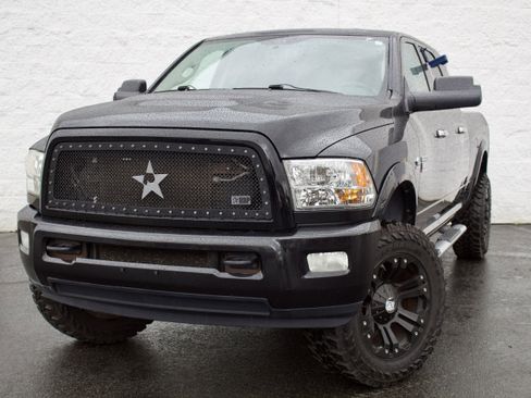 Used 2011 RAM 2500 Laramie w/ Cold Weather Group AWD/4WD image 3