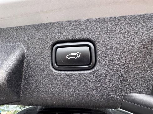 Certified 2024 Kia Sportage SX AWD/4WD image 11