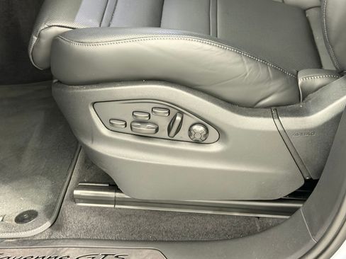 Certified 2025 Porsche Cayenne GTS image 16