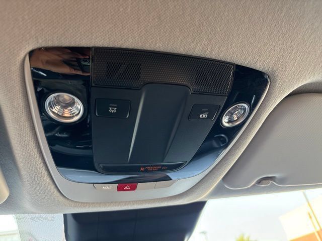 Certified 2025 Kia Seltos EX AWD/4WD image 18