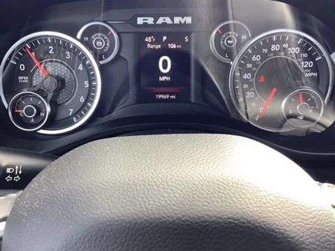 Certified 2023 RAM 1500 Big Horn AWD/4WD image 12