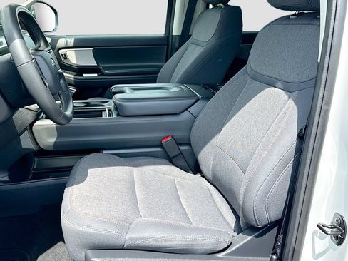 Certified 2025 Ford Expedition Active RWD image 22