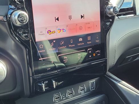 New 2026 RAM 1500 Limited image 30