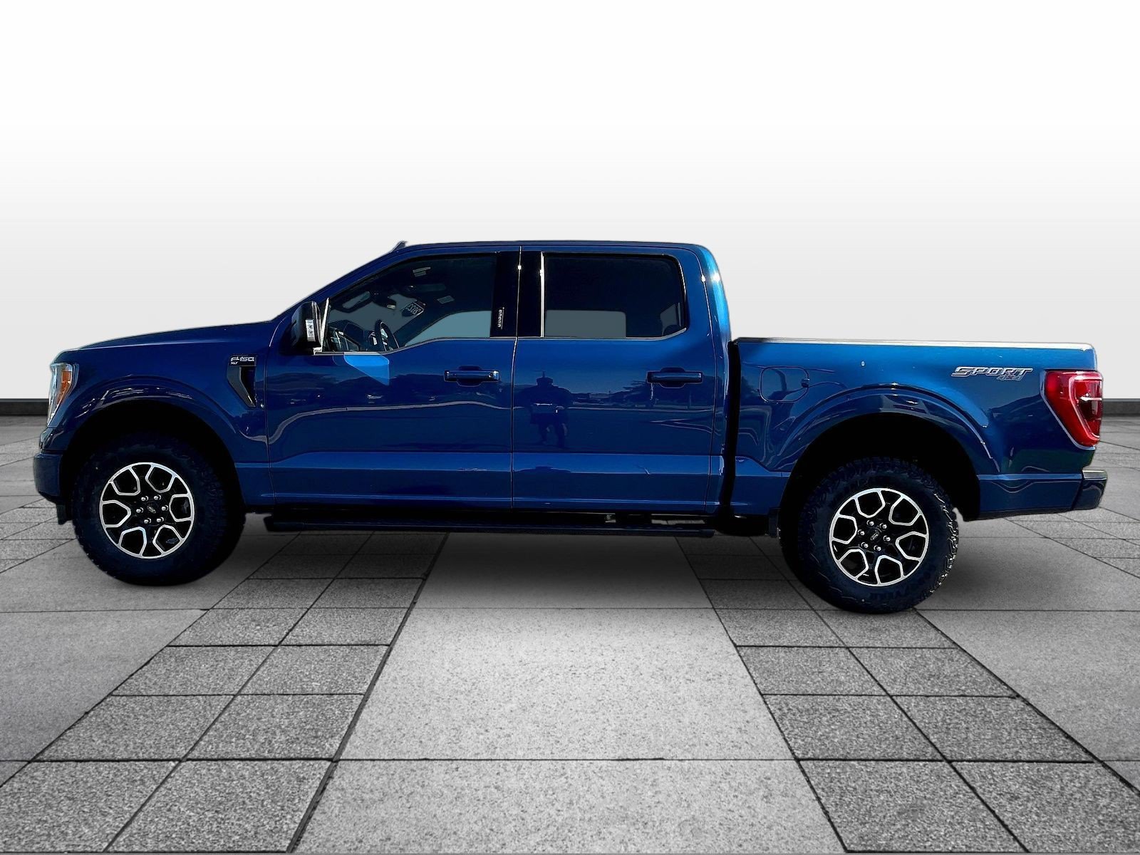 Used 2023 Ford F150 XLT w/ Equipment Group 302A High AWD/4WD image 8