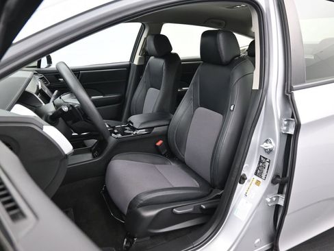 Used 2019 Honda Clarity Plug-In Hybrid image 10