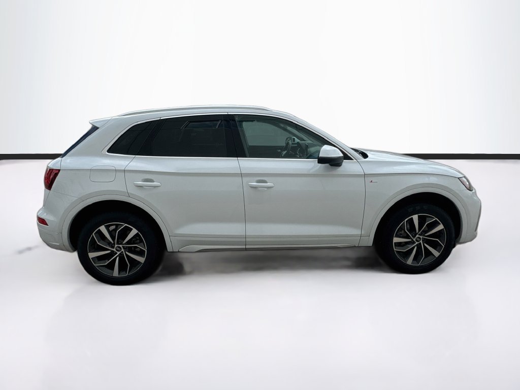 Certified 2023 Audi Q5 2.0T Premium Plus AWD/4WD image 4