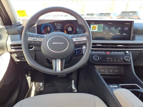 Used 2025 Hyundai Sonata SEL image 8