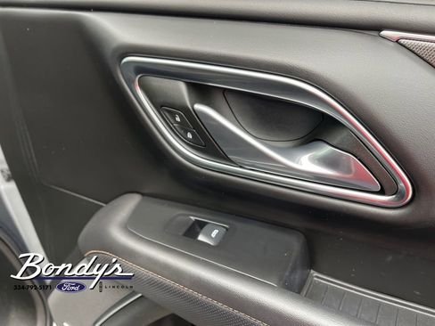 Used 2024 GMC Yukon XL AT4 w/ Technology Package image 20