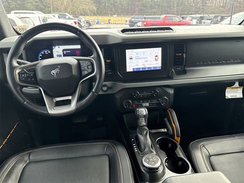 Used 2021 Ford Bronco Badlands image 23