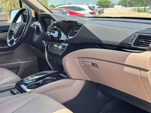 Used 2019 Honda Pilot Elite image 24