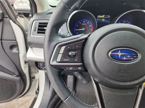 Used 2019 Subaru Outback 2.5i Premium image 21