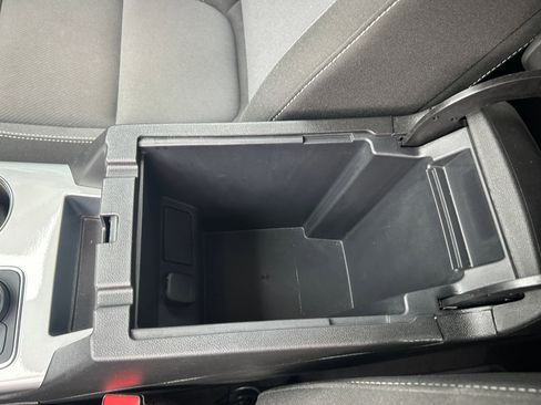 Used 2025 Chevrolet Blazer LT image 24