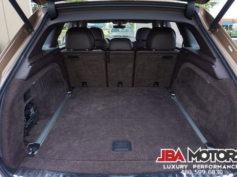 Used 2021 Bentley Bentayga image 8