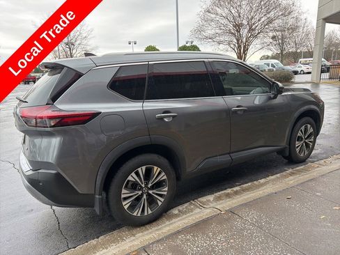 Used 2021 Nissan Rogue SV w/ Premium Package image 5