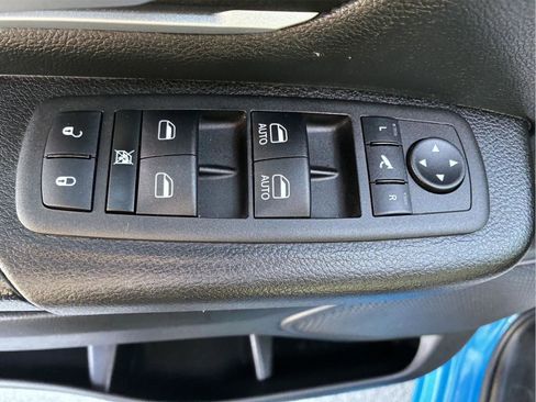 Used 2023 RAM 1500 Big Horn AWD/4WD image 17