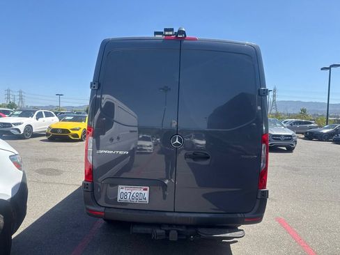 Used 2025 Mercedes-Benz Sprinter 2500 image 6