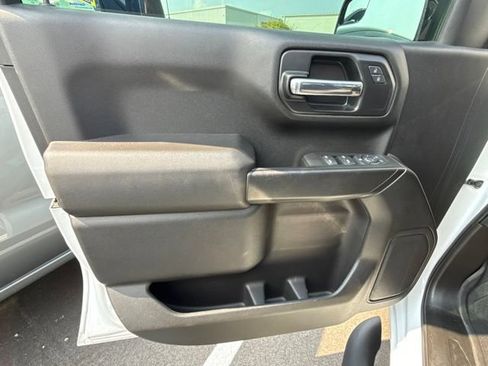 Used 2021 Chevrolet Silverado 1500 Custom w/ Rally Edition AWD/4WD image 17