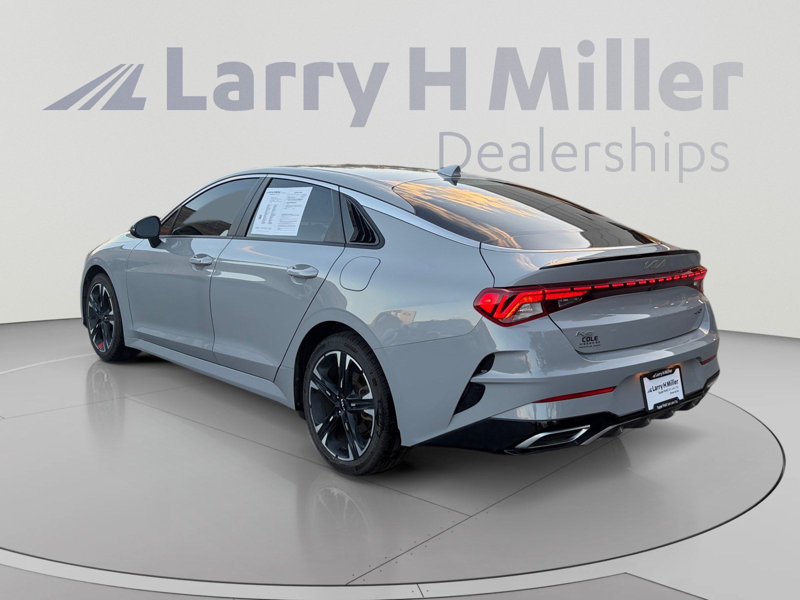 Used 2022 Kia K5 GT-Line AWD/4WD image 3