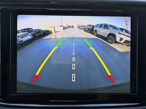 Used 2025 Dodge Durango GT RWD image 22