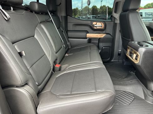 Used 2021 Chevrolet Silverado 1500 LTZ RWD image 16