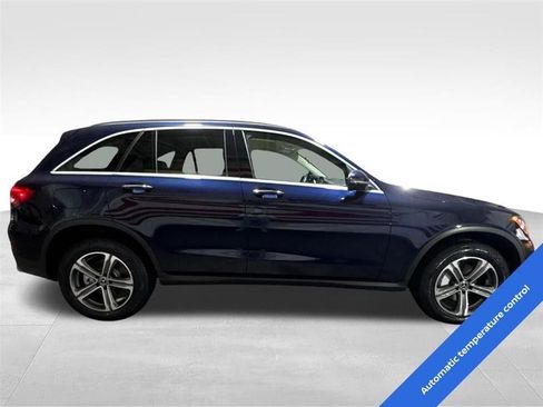 Used 2019 Mercedes-Benz GLC 300 4MATIC image 4
