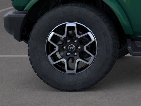 New 2025 Ford Bronco Outer Banks AWD/4WD image 21