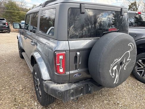 Used 2023 Ford Bronco Outer Banks image 5
