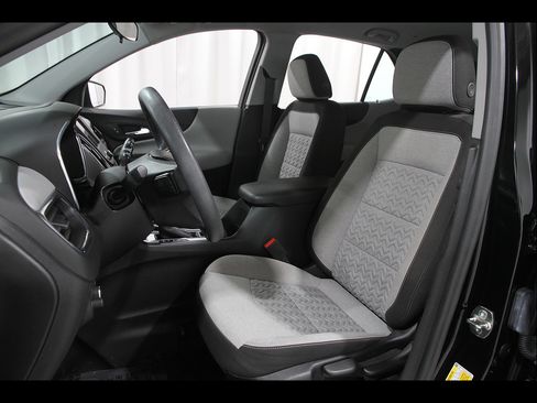 Certified 2024 Chevrolet Equinox LS w/ Midnight Edition AWD/4WD image 5