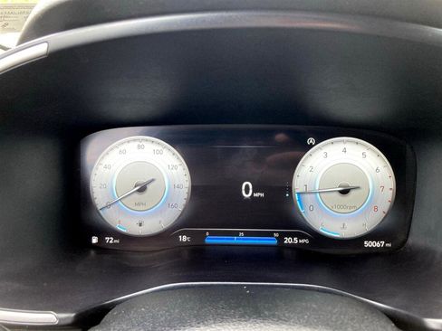 Used 2023 Hyundai Santa Fe Limited image 22