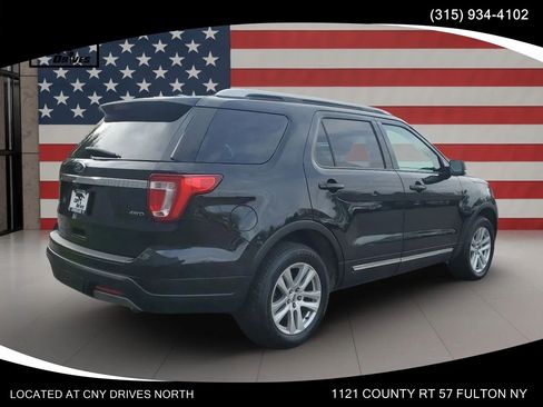 Used 2019 Ford Explorer XLT w/ Equipment Group 201A AWD/4WD image 5