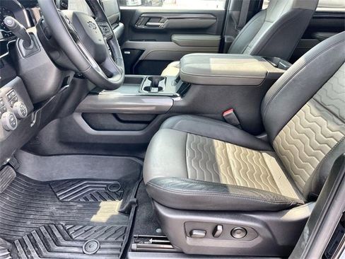 Certified 2024 Chevrolet Silverado 2500 ZR2 w/ ZR2 Bison Edition image 21