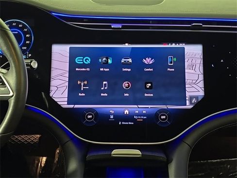 Certified 2024 Mercedes-Benz EQE 500 4MATIC Sedan w/ Pinnacle Trim Package image 19