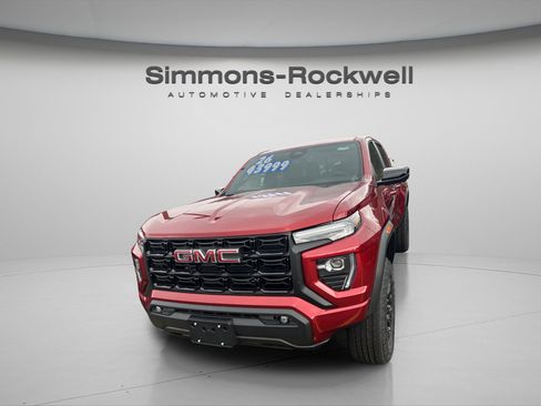 New 2026 GMC Canyon Elevation w/ Convenience Package image 3