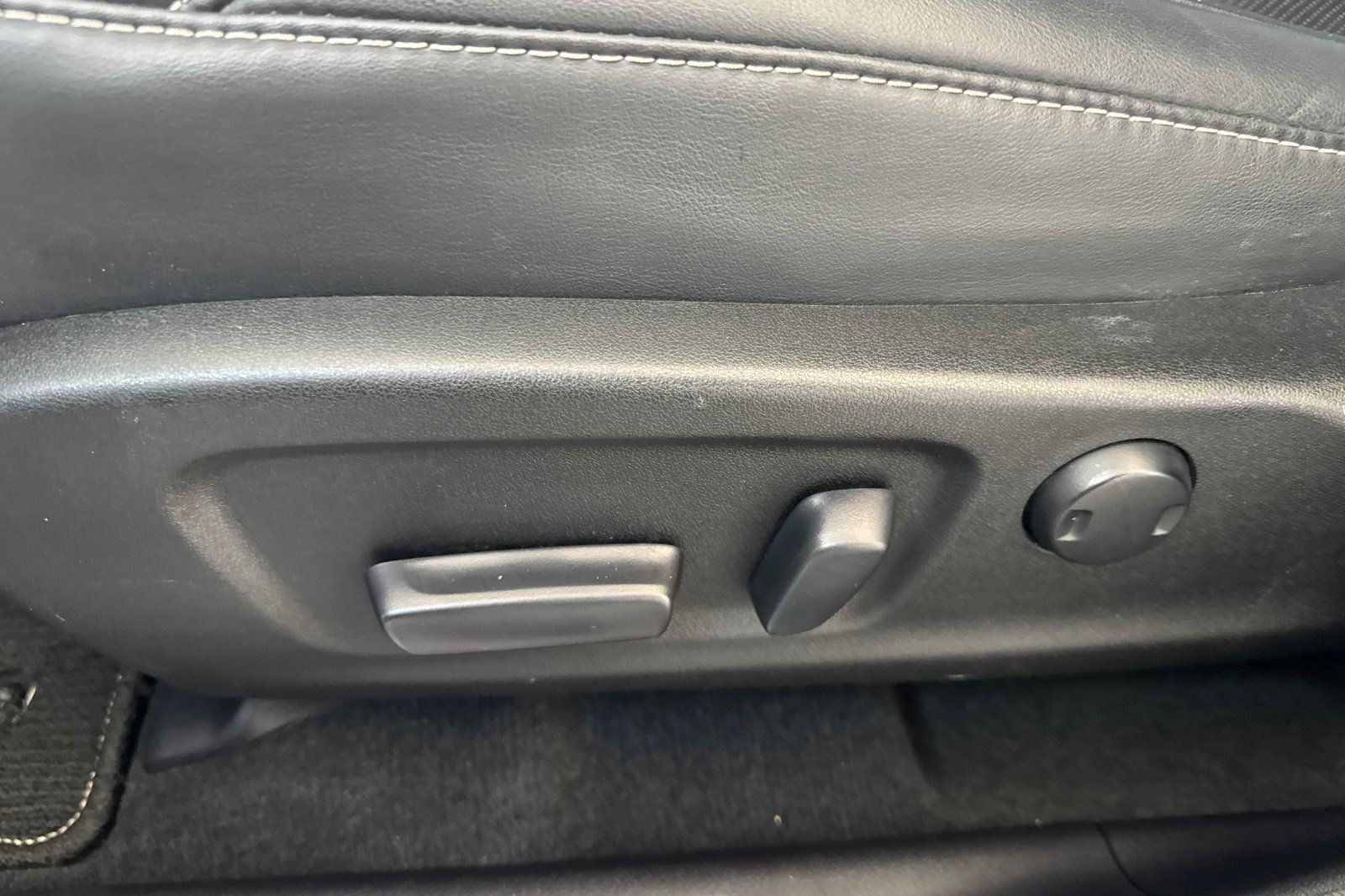 Used 2019 Lexus RX 350 FWD w/ Accessory Package image 14