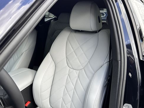 New 2026 BMW X6 xDrive40i w/ Premium Package image 25