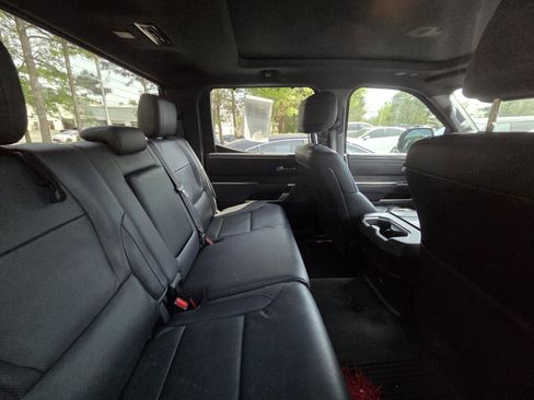 Used 2022 Toyota Tundra Platinum w/ Advanced Package image 8