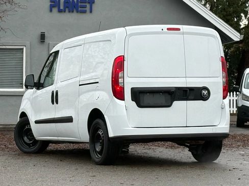 Used 2021 RAM ProMaster City Tradesman SLT image 8