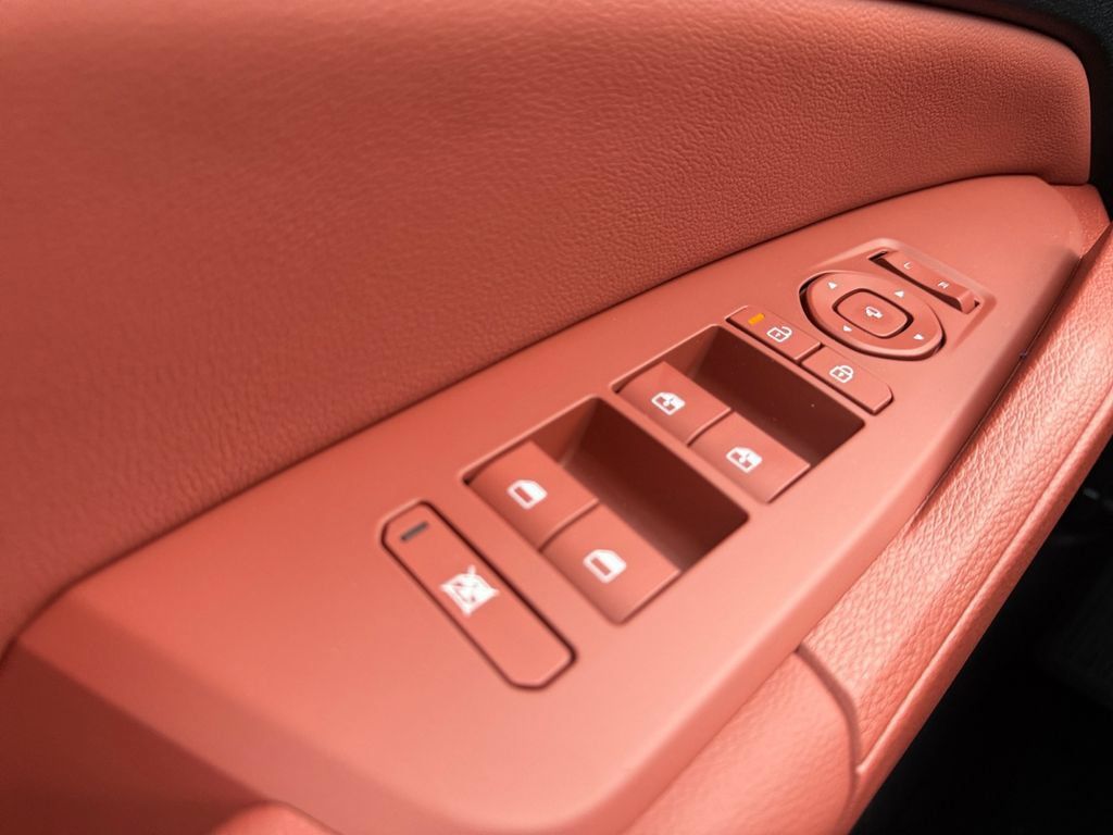 New 2026 Kia Sportage SX AWD/4WD image 28