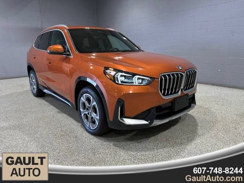 Used 2025 BMW X1 xDrive28i w/ Premium Package AWD/4WD image 1