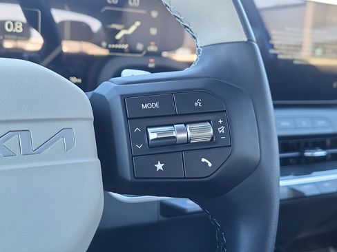 New 2025 Kia K4 GT-Line Turbo image 18