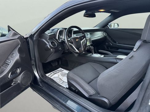 Used 2015 Chevrolet Camaro LT image 10