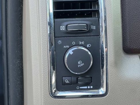Used 2016 RAM 1500 Laramie Longhorn w/ Convenience Group AWD/4WD image 25
