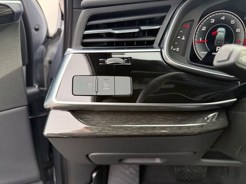 Used 2021 Audi Q7 2.0T Premium Plus AWD/4WD image 25