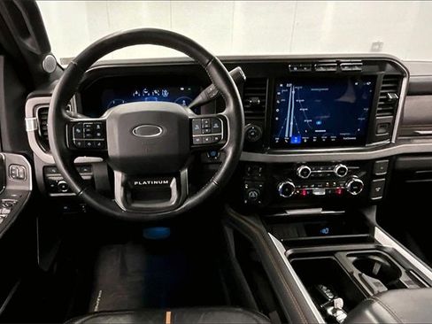 Used 2023 Ford F350 Platinum w/ Tremor Off-Road Package image 5