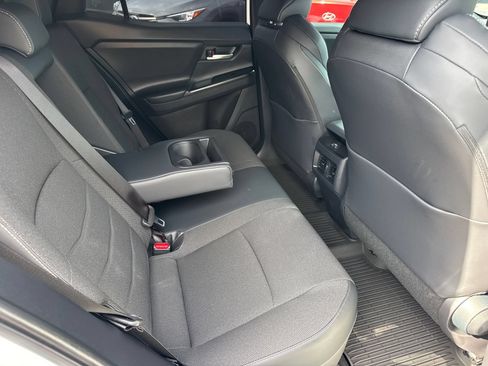Certified 2026 Subaru Uncharted Premium FWD image 11