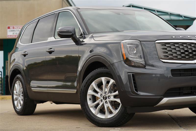 Used 2020 Kia Telluride LX AWD/4WD image 12