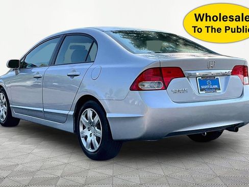 Used 2010 Honda Civic LX image 4